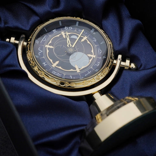 Lord of Heroes Table Clock